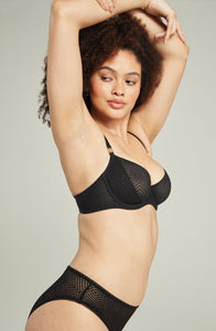 Everyday bra with lifting balconette bra