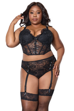 Lace Bustier w/Padded Cups & Gartered Thong Panty