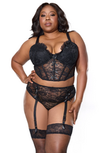 Lace Bustier w/Padded Cups & Gartered Thong Panty
