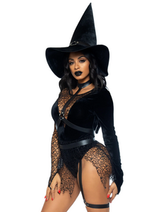 Sexy witch costume with hat