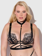Sexy bra set with Mono-wired deep plunge cups
