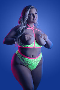 Glow in the dark lingerie - Cupless bra set