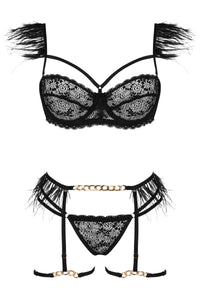 Sensual lace bra set with feather effect