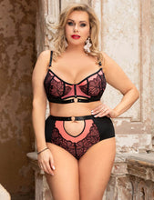 Satin and lace underwired bra set