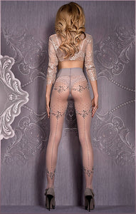 Elegant tights with patterned design