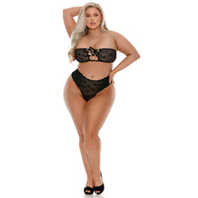 Plus size classic black lace strapless bra and panty set