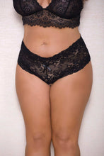 Extreme Hot Pearl Boyshort with lace