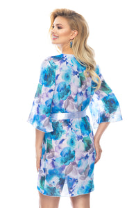 Beautiful dressing gown with a stunning feminine floral-inspired design