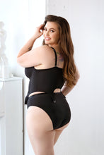 Plus size bustier with molded cups