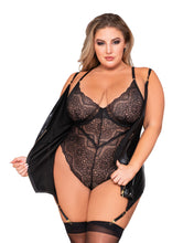 Sexy wetlook garter slip with lace bodyuist