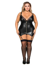 Sexy wetlook garter slip with lace bodyuist