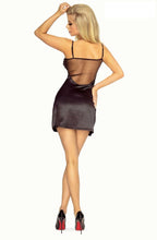 Splendeur chemise with alluring embroidered flowers