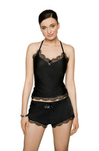 Elegant satin nightshirt with a diamond